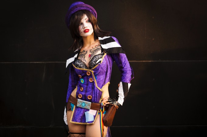 Mad Moxxi – UndercoverEnvy – Borderlands