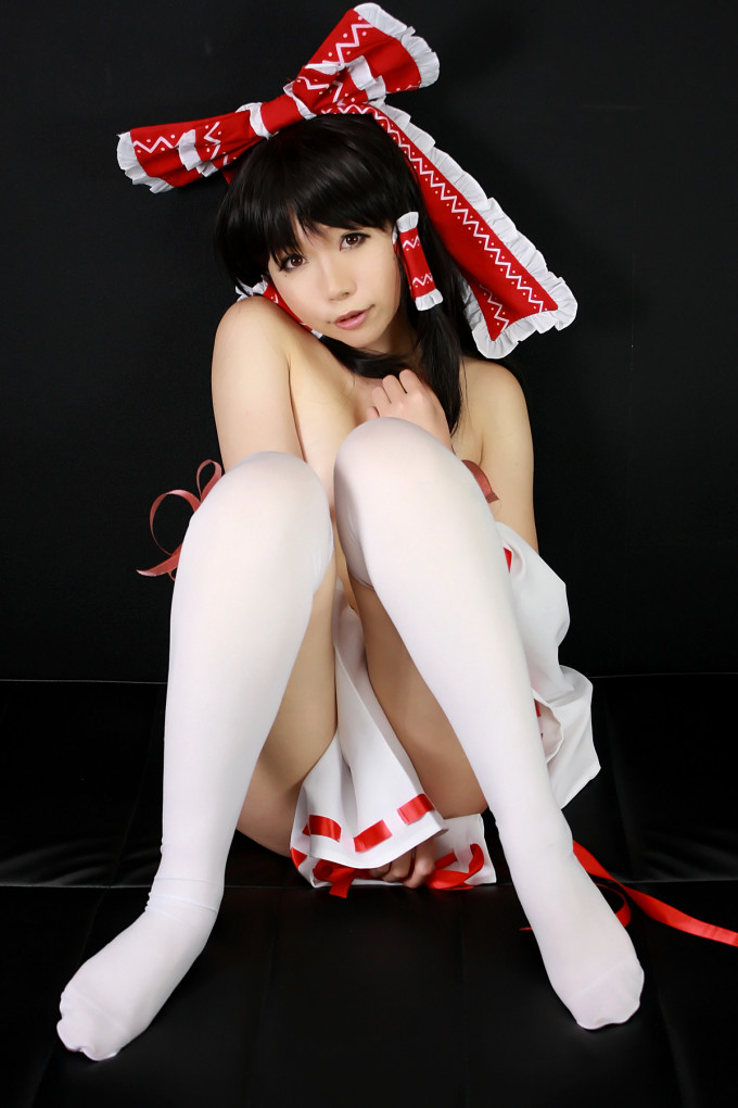 Hakurei Reimu – Higurashi Rin – Touhou