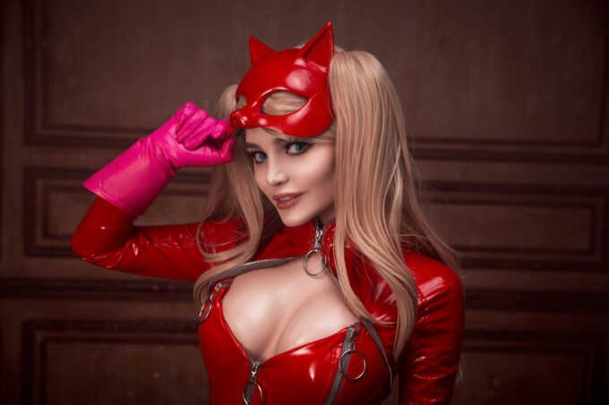 Takamaki Ann – Kalinka Fox – Persona 5