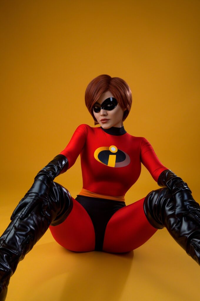 Helen Parr – Kalinka Fox – The Incredibles