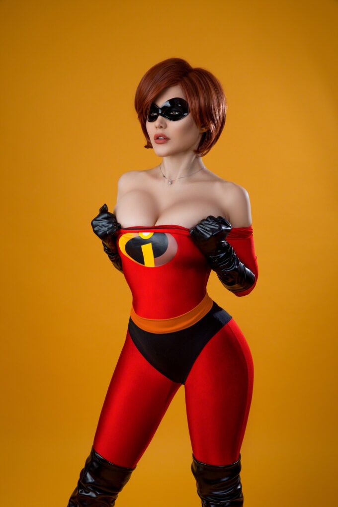 Helen Parr – Kalinka Fox – The Incredibles