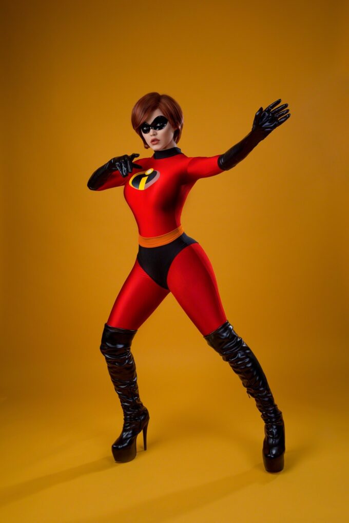 Helen Parr – Kalinka Fox – The Incredibles