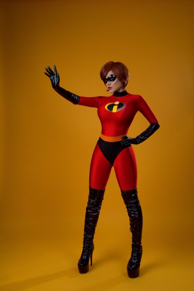 Helen Parr – Kalinka Fox – The Incredibles