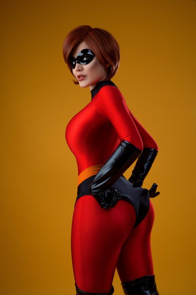 Helen Parr – Kalinka Fox – The Incredibles